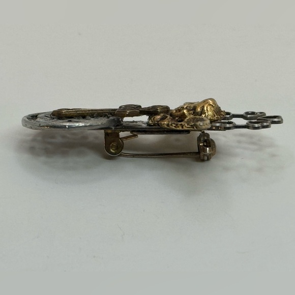 Treska Vtg Angel cherub brooch - Picture 4 of 7